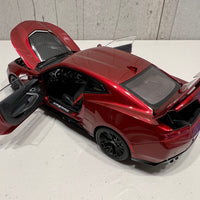 CHEVROLET CAMARO ZL1 2017 (GARNET RED TINTCOAT) - 1:18 Scale Composite Model Car