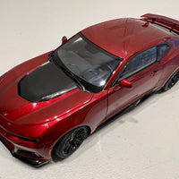CHEVROLET CAMARO ZL1 2017 (GARNET RED TINTCOAT) - 1:18 Scale Composite Model Car