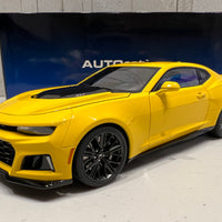 CHEVROLET CAMARO ZL1 2017 (BRIGHT YELLOW) 1:18 COMPOSITE - AUTOART