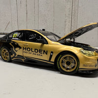 Holden VF Commodore - Holden End of an Era Special Edition - 1:18 Scale Diecast Model - AUTHENTIC COLLECTABLES