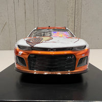 2019 CHASE ELLIOTT AUTOGRAPHED 9 HOOTER'S CAMARO ZL1 - LIQUID COLOR - 1:24 SCALE ARC DIECAST MODEL - 1 OF 48