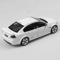 Holden VE Commodore SS V - Heron White - 1:18 Scale Diecast model - AUTHENTIC COLLECTABLES