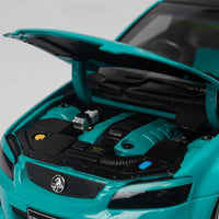 Holden VE Commodore SS V - 'Fresshmint' Street Custom - 1:18 Scale Diecast Model - AUTHENTIC COLLECTABLES