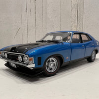 FORD XA FALCON RP083 SEDAN COSMIC BLUE 1:18 DIECAST MODEL