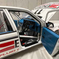 Holden VK Commodore 1986 Bathurst Car 1:18 Diecast Model - Classic Carlectables