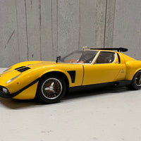 Lamborghini Miura SVR - Yellow/Black - 1:18 Scale Diecast Model Car - KYOSHO