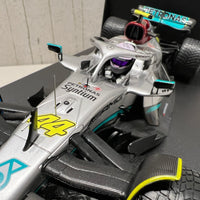 MERCEDES-AMG PETRONAS FORMULA ONE TEAM F1 W13 E PERFORMANCE - LEWIS HAMILTON - MONACO GP 2022 - with rain tyres - 1:18 Scale Diecast Model Car - Minichamps