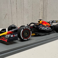 Oracle Red Bull Racing RB18 No.1 Oracle Red Bull Racing - Winner Miami GP 2022 - Max Verstappen. With Acrylic Cover - 1:18 Scale Resin Model Car
