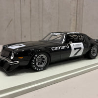 Chevrolet Camaro No.7 Winner Michigan IROC 1974 - Bobby Unser - Limited 300 - 1:18 Scale Resin Model Car - Spark