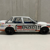 Holden VK Commodore 1986 Bathurst Car 1:18 Diecast Model - Classic Carlectables