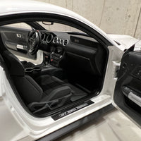 FORD SHELBY GT-350R (OXFORD WHITE W/ LIGHTNING BLUE STRIPES) 1:18 DIECAST