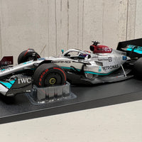 MERCEDES-AMG PETRONAS FORMULA ONE TEAM F1 W13 E PERFORMANCE - GEORGE RUSSELL – 2022 - 1:18 Scale Diecast Model Car