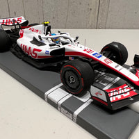 HAAS F1 TEAM VF-22 - MICK SCHUMACHER - FIRST POINTS - BRITISH GP 2022 - 1:18 Scale Resin Model Car - Minichamps