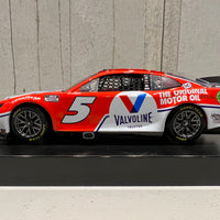 KYLE LARSON 2022 VALVOLINE 1:24 ELITE DIECAST