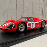 Ford Mk IV No.1 Winner 24H Le Mans 1967 - D. Gurney - A. J. Foyt - 1:18 Scale Resin Model Car - Spark