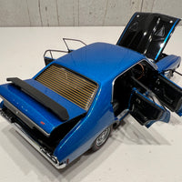 FORD XA FALCON RP083 SEDAN COSMIC BLUE 1:18 DIECAST MODEL