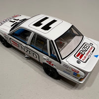 Holden VK Commodore 1986 Bathurst Car 1:18 Diecast Model - Classic Carlectables