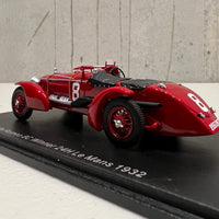 Alfa Romeo 8C No.8 Winner 24H Le Mans 1932 - R. Sommer - L. Chinetti - 1:43 Scale Resin Model Car - Spark