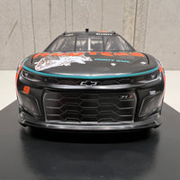 CHASE ELLIOTT 2023 HOOTERS 1:24 ELITE DIECAST MODEL