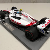 HAAS F1 TEAM VF-22 - MICK SCHUMACHER - FIRST POINTS - BRITISH GP 2022 - 1:18 Scale Resin Model Car - Minichamps