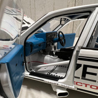 Holden VK Commodore 1986 Bathurst Car 1:18 Diecast Model - Classic Carlectables