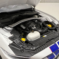 FORD SHELBY GT-350R (OXFORD WHITE W/ LIGHTNING BLUE STRIPES) 1:18 DIECAST