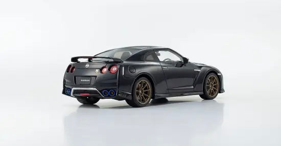 KYOSHO NISSAN GT-R 1:18 プレミアムエディション Kyosho 1:18 Nissan GT-R Premium Edition T-Spec in Midnight