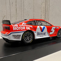 KYLE LARSON 2022 VALVOLINE 1:24 ELITE DIECAST