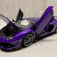 LAMBORGHINI AVENTADOR SVJ (VIOLA PASIFAE/PEARL PURPLE) 1:18 - AUTOART