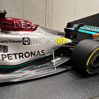 MERCEDES-AMG PETRONAS FORMULA ONE TEAM F1 W13 E PERFORMANCE - LEWIS HAMILTON - MIAMI GP 2022 - 1:18 Scale Diecast Model Car - Minichamps