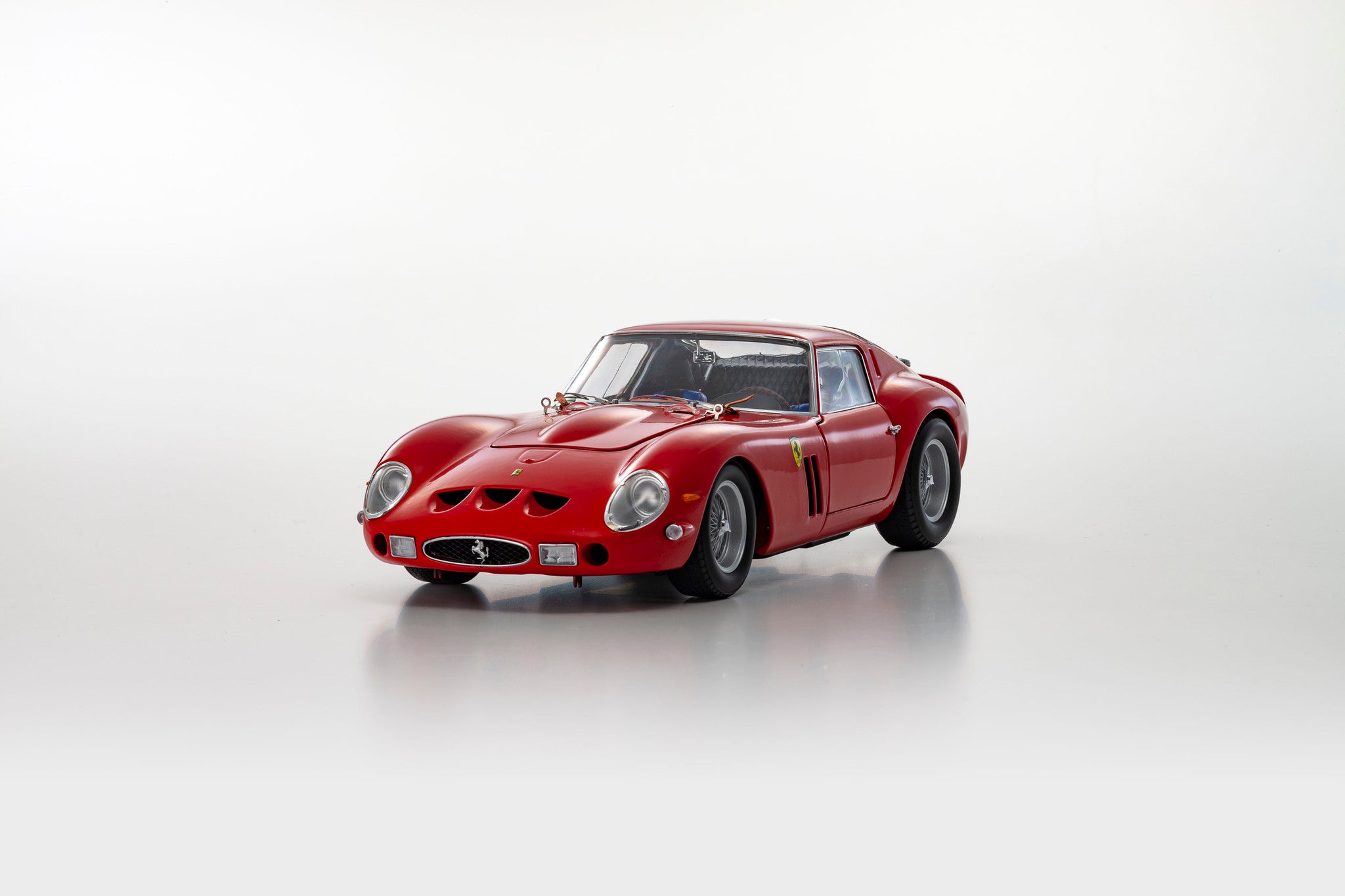 PRE-ORDER* Ferrari 250GTO - Red - 1:18 Scale Diecast Model