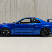 NISSAN SKYLINE R34 GT-R Z-TUNE NISMO (BAYSIDE BLUE) - 1:18 SCALE MODEL - AUTOART