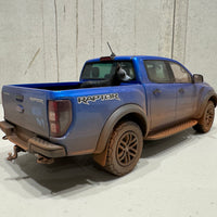 Ford Ranger Raptor - Velocity Blue - Dirty Version With Dog - 1:18 Scale Resin Model - AUTHENTIC COLLECTABLES