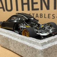 PAGANI ZONDA R - REVOLUCION - CARBON FIBRE - 1:18 SCALE DIECAST MODEL - AUTOart