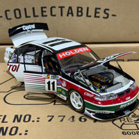 HOLDEN VS COMMODORE 1997 BATHURST WINNER - LARRY PERKINS - RUSSEL INGALL - 1:18 SCALE DIECAST MODEL