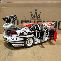 2009 Bathurst Winner Tander/Davison -- Holden Racing Team - 1:18 Scale Diecast Model