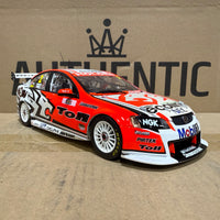 2009 Bathurst Winner Tander/Davison -- Holden Racing Team - 1:18 Scale Diecast Model