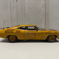 FORD XA FALCON GT 1974 BATHURST WINNER 50TH ANNIVERSARY GOLD LIVERY - 1:18 SCALE DIECAST MODEL