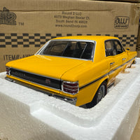 FORD XW FALCON GTHO PHASE 2 - YELLOW W/BLACK STRIPES - 1:18 SCALE DIECAST MODEL - BIANTE/AUTOART