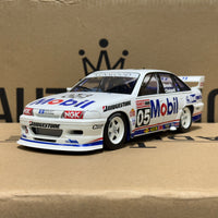 1993 BATHURST PETER BROCK - HDT HOLDEN VP COMMODORE - 1:18 SCALE DIECAST MODEL