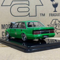 BLOWN VL CALAIS - GREEN - 1:24 SCALE DIECAST MODEL - DDA