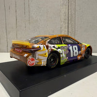 KYLE BUSCH 2021 M&M'S HALLOWEEN 1:24 SCALE ELITE DIECAST MODEL