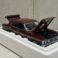 FORD XY FALCON GTHO PHASE III - VINTAGE BURGUNDY/GOLD SIDE STRIPES - 1:18 SCALE DIECAST MODEL - AUTOart
