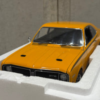 HG MONARO 70 GTS 350 - INDY ORANGE - W/CERTIFICATE - 1:18 SCALE DIECAST MODEL - AUTOart
