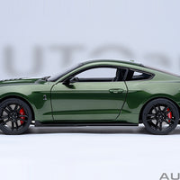 FORD MUSTANG SHELBY GT500 (ERUPTION GREEN) - 1:18 SCALE MODEL - AUTOart