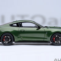 FORD MUSTANG SHELBY GT500 (ERUPTION GREEN) - 1:18 SCALE MODEL - AUTOart