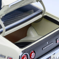 NISSAN SKYLINE 2000 GT-R (KPGC110) TUNED VERSION (WHITE) - 1:18 SCALE MODEL - AUTOart