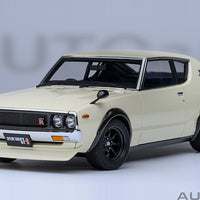 NISSAN SKYLINE 2000 GT-R (KPGC110) TUNED VERSION (WHITE) - 1:18 SCALE MODEL - AUTOart