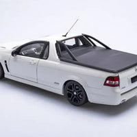 *PRE-ORDER* Holden VFII Commodore SSV Redline Ute - Heron - 1:18 Model Car - Biante