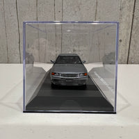 Nissan Skyline GT-R R32 NISMO Grand Touring Car (Grey) - 1:43 Scale Resin Model Car